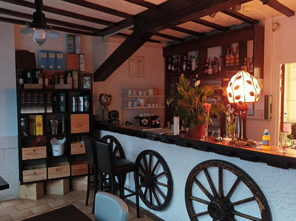 L' Auberge Campagnarde, Lourdes Poueyferré Екстериор снимка