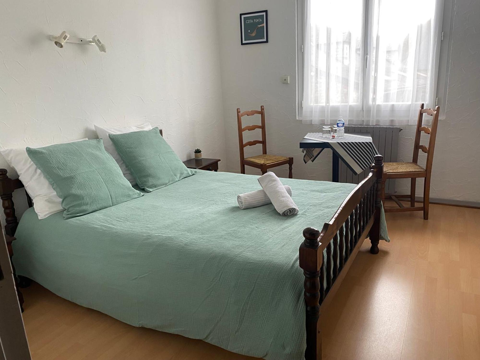 L' Auberge Campagnarde, Lourdes Poueyferré Екстериор снимка