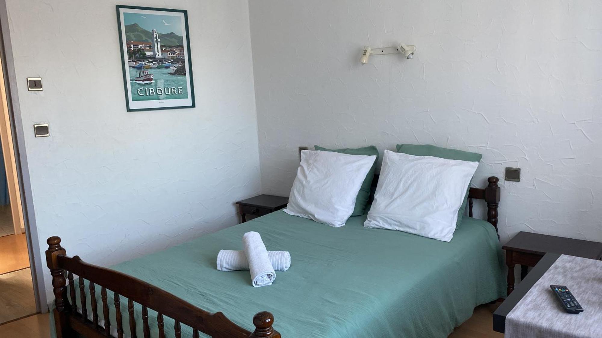 L' Auberge Campagnarde, Lourdes Poueyferré Екстериор снимка
